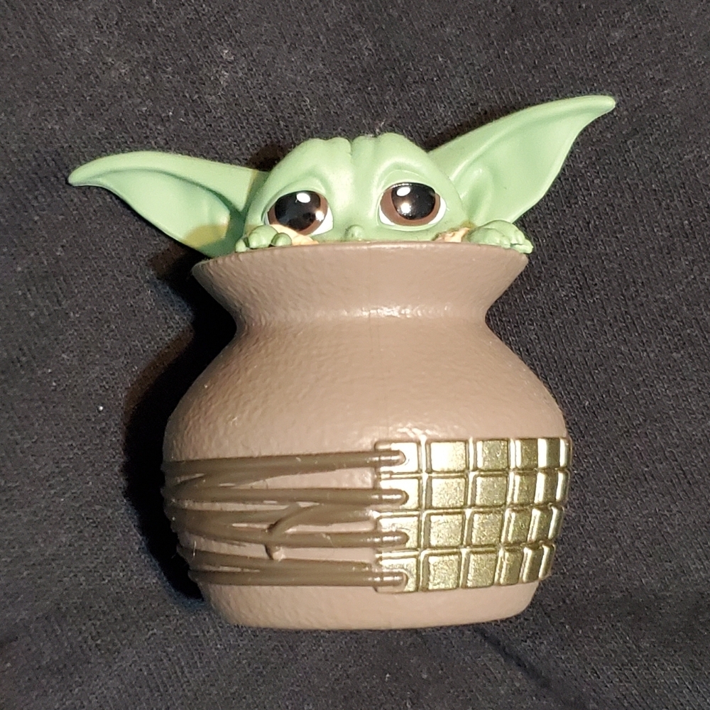 ⭐️2/$20⭐️ Star Wars Grogu Figure
